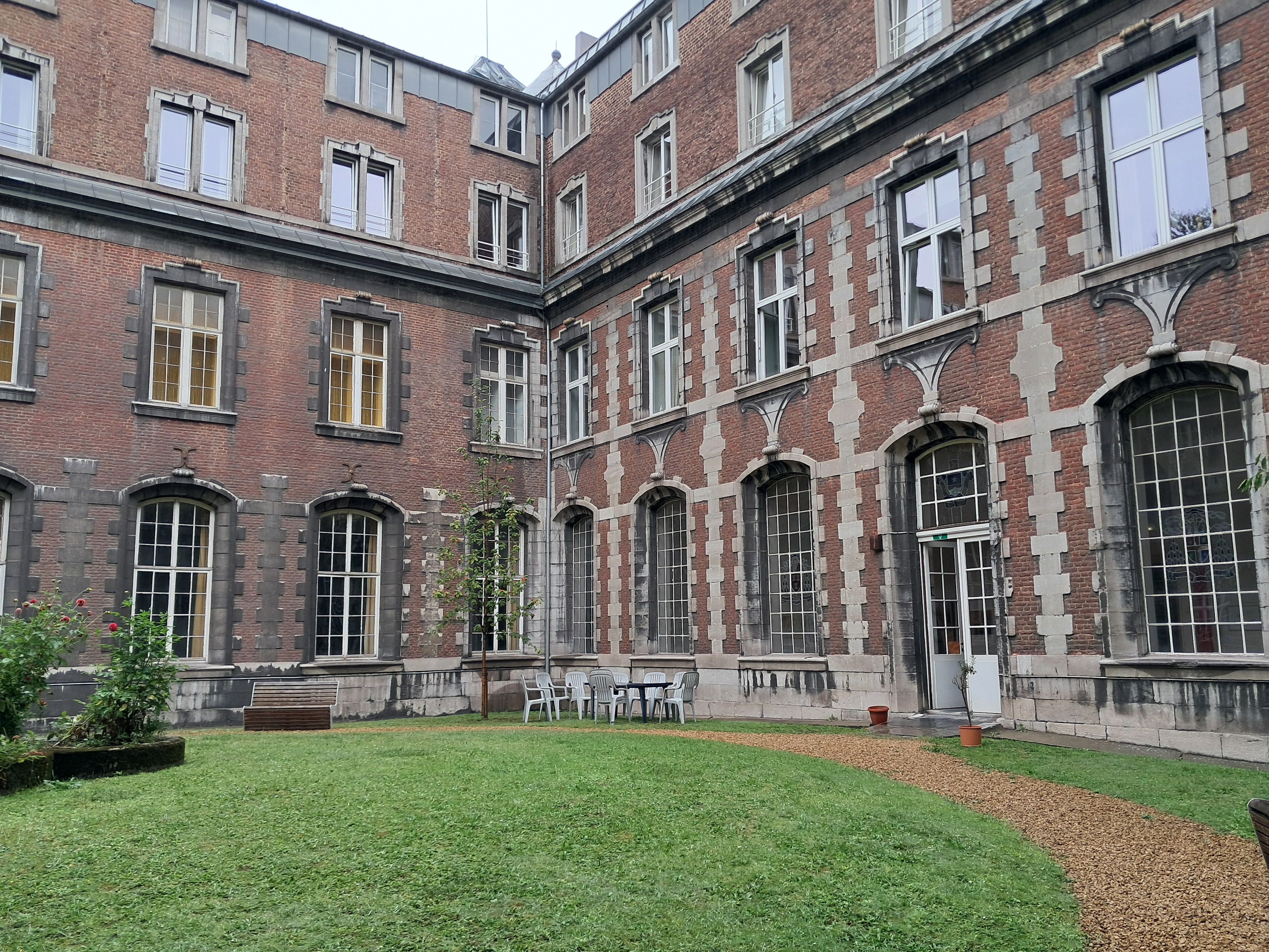 conf-rence-forger-le-faux-les-usages-de-l-crit-au-moyen-age